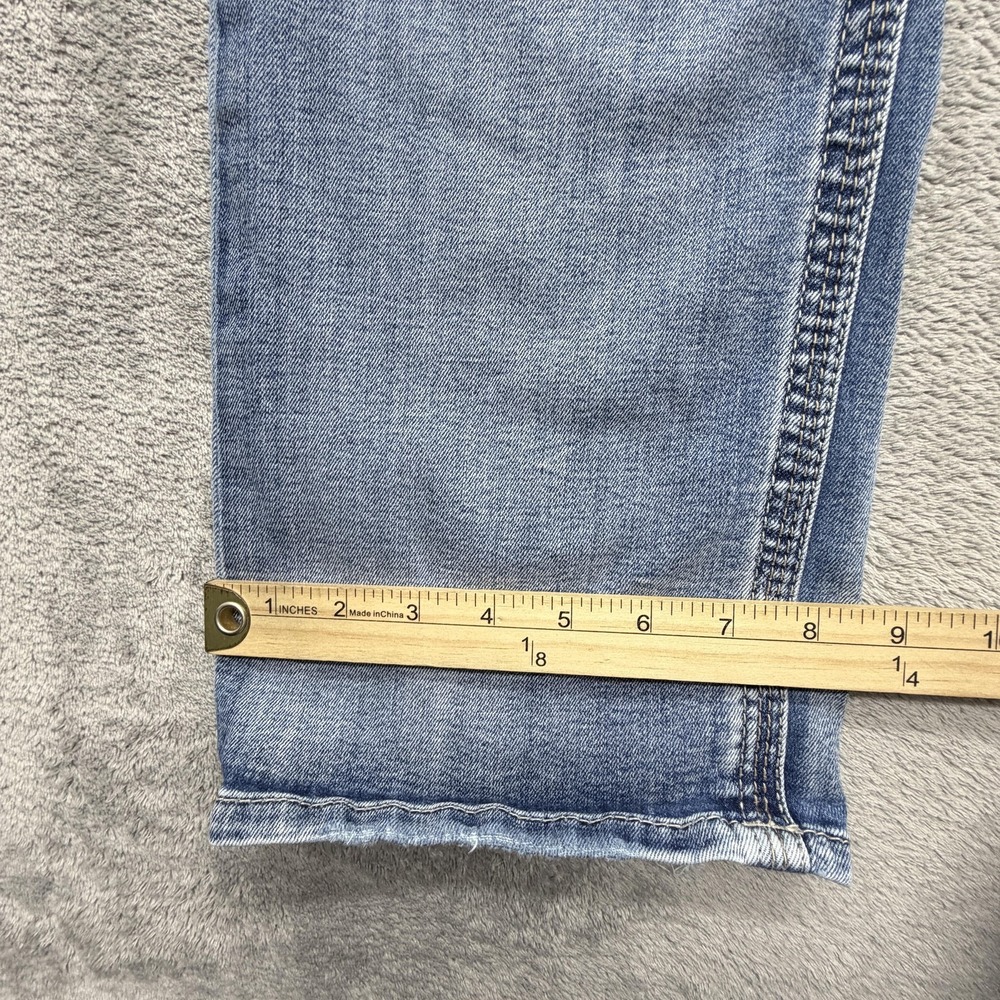 BKE Jeans Mens 33x34 Blue Light Wash Straight Jake Stretch Distressed Fit - Picture 2 of 9